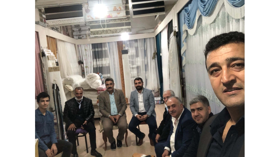 Zirıkanlıların Moda Perde Ziyareti