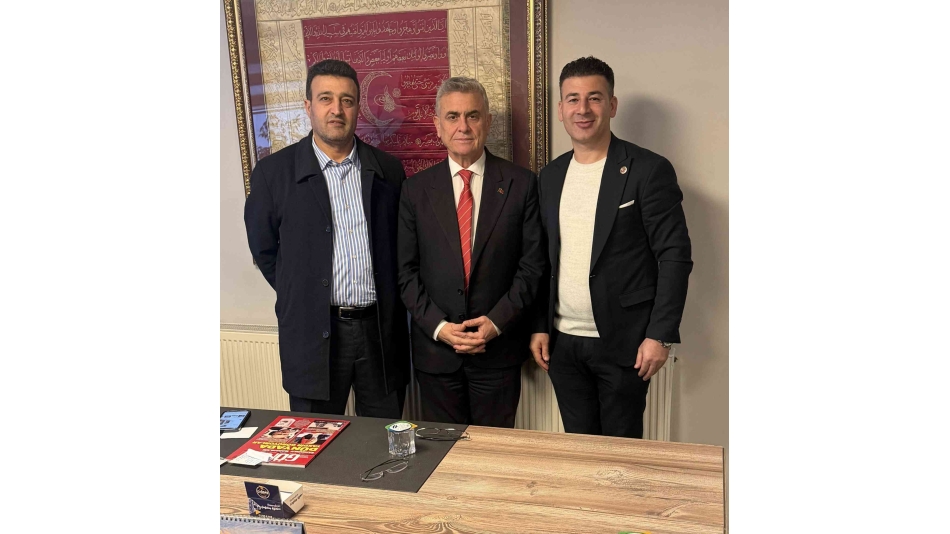 Moda Perde sahibi Abdurrahim Akış Esenler Esnaf Odası yönetim kurulu üyesine seçildi